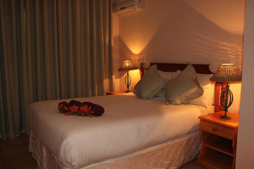 Gooderson Bushlands Game Lodge Hluhluwe Eksteriør billede